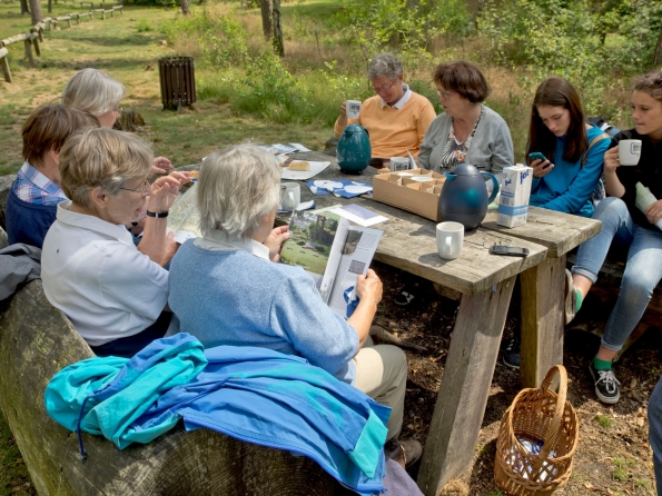 OLYMPUS DIGITAL CAMERA