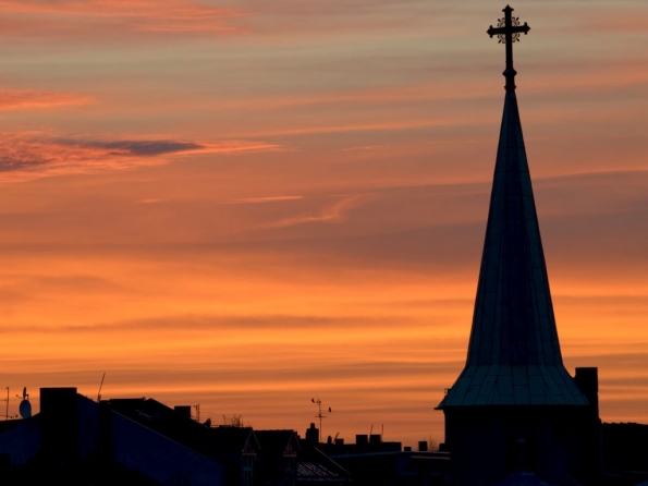 OLYMPUS DIGITAL CAMERA