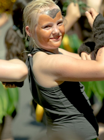 OLYMPUS DIGITAL CAMERA