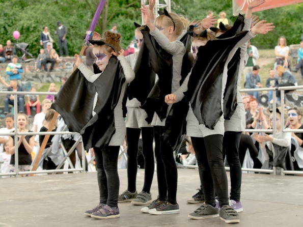 OLYMPUS DIGITAL CAMERA