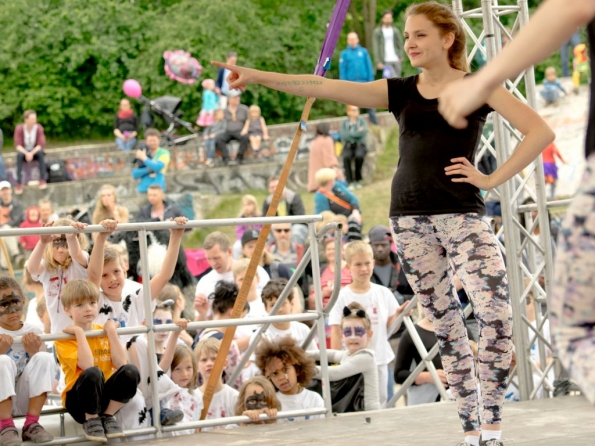 OLYMPUS DIGITAL CAMERA