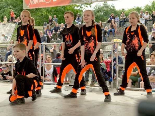 OLYMPUS DIGITAL CAMERA