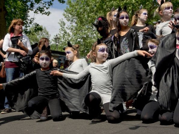 OLYMPUS DIGITAL CAMERA