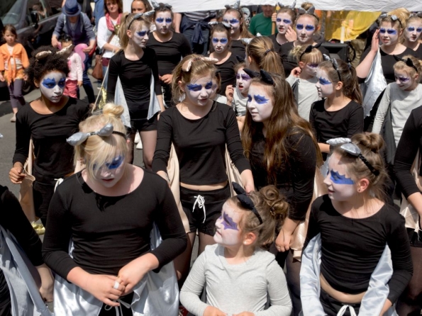 OLYMPUS DIGITAL CAMERA