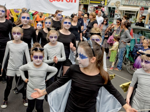 OLYMPUS DIGITAL CAMERA