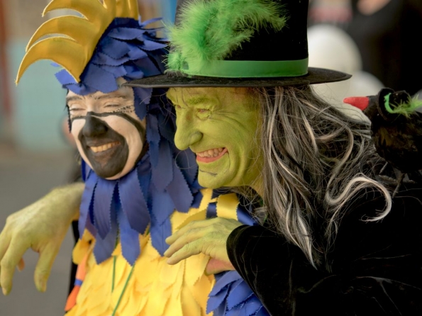 OLYMPUS DIGITAL CAMERA