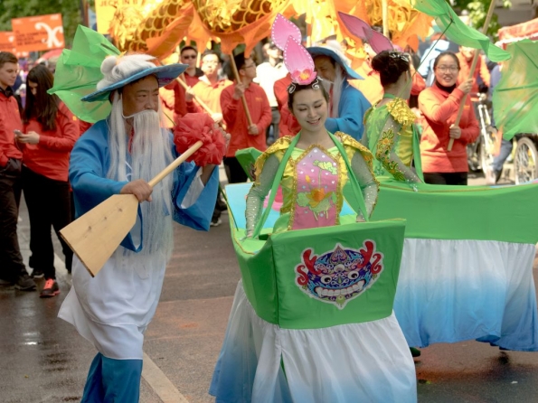 OLYMPUS DIGITAL CAMERA