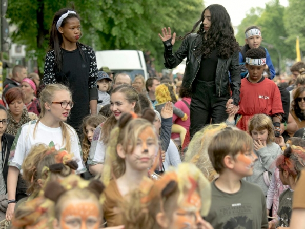 OLYMPUS DIGITAL CAMERA