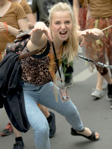 OLYMPUS DIGITAL CAMERA