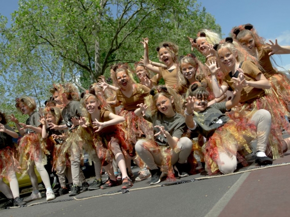 OLYMPUS DIGITAL CAMERA