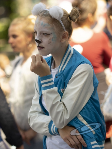 OLYMPUS DIGITAL CAMERA